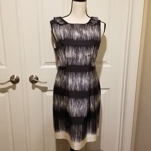 Banana Republic black/cream silk dress. 8P